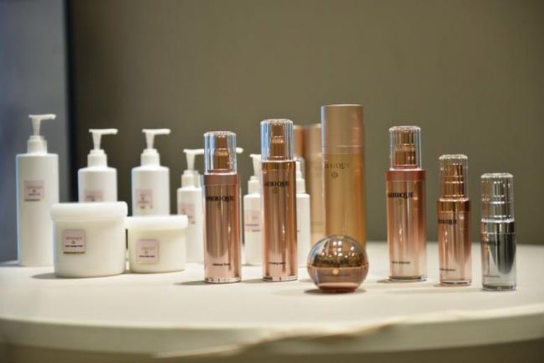 "Merique" carries the secret of honoring beauty of natural cosmetics from Japan to Vietnam
